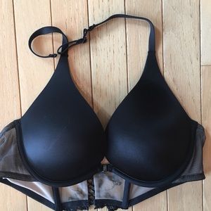 Victoria Secret 36B Plunge bra